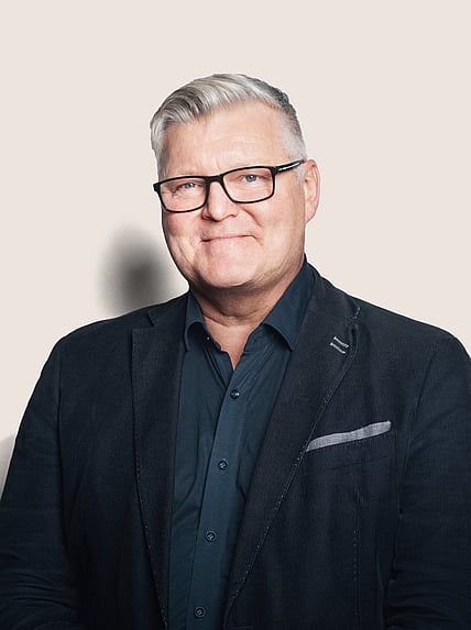 Roger Holand (2)