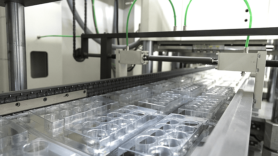 Termoforming Av Plast Hos Aksell Logistikk